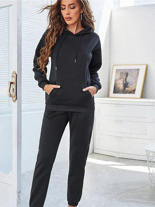 2-Piece Women's Tracksuit for Gym and Running - Breathable and Sweat-wicking