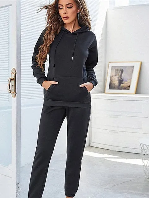 2-Piece Women's Tracksuit for Gym and Running - Breathable and Sweat-wicking