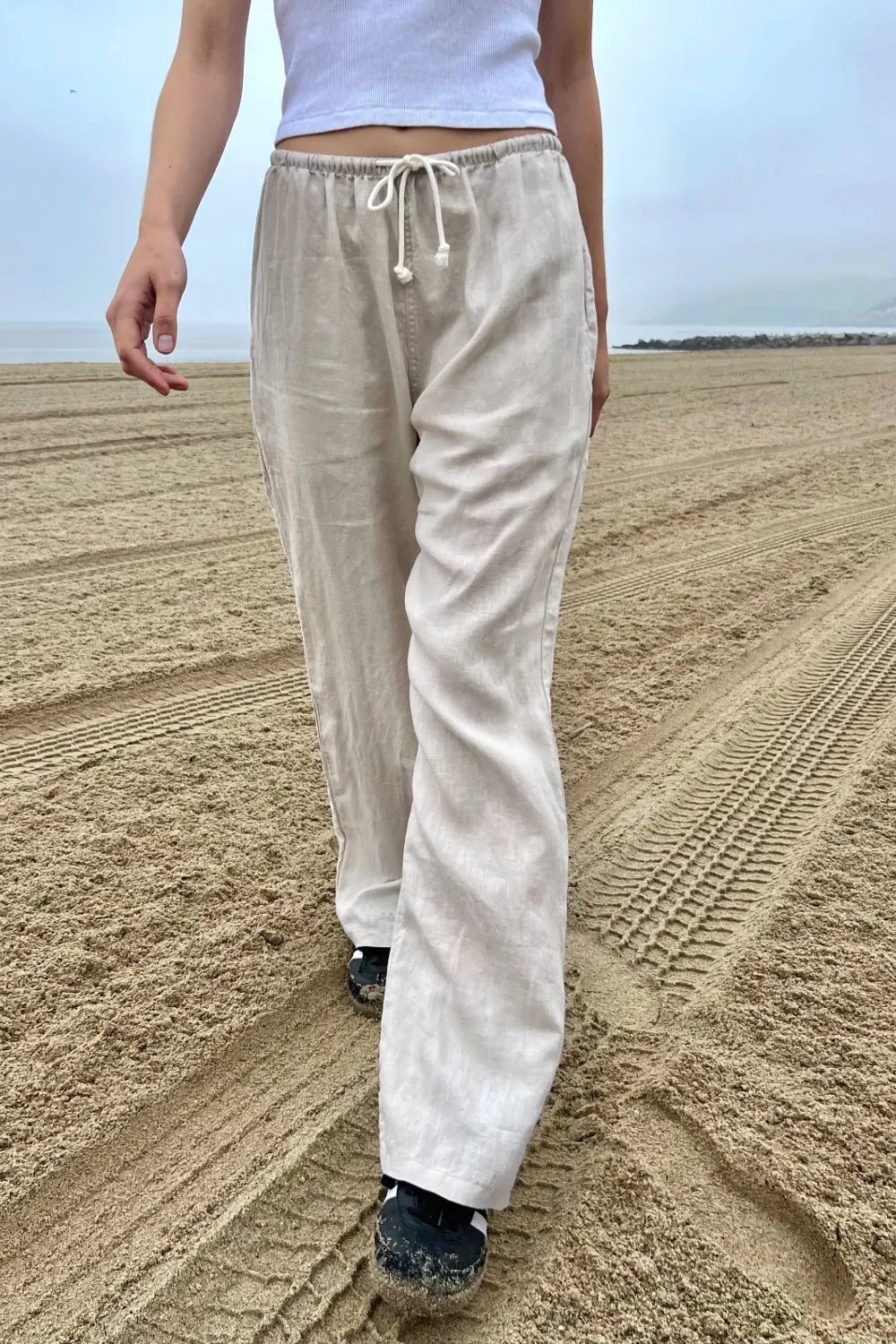 Anastasia Linen Pants - Shop now for trendy linen pants in stylish Anastasia design.