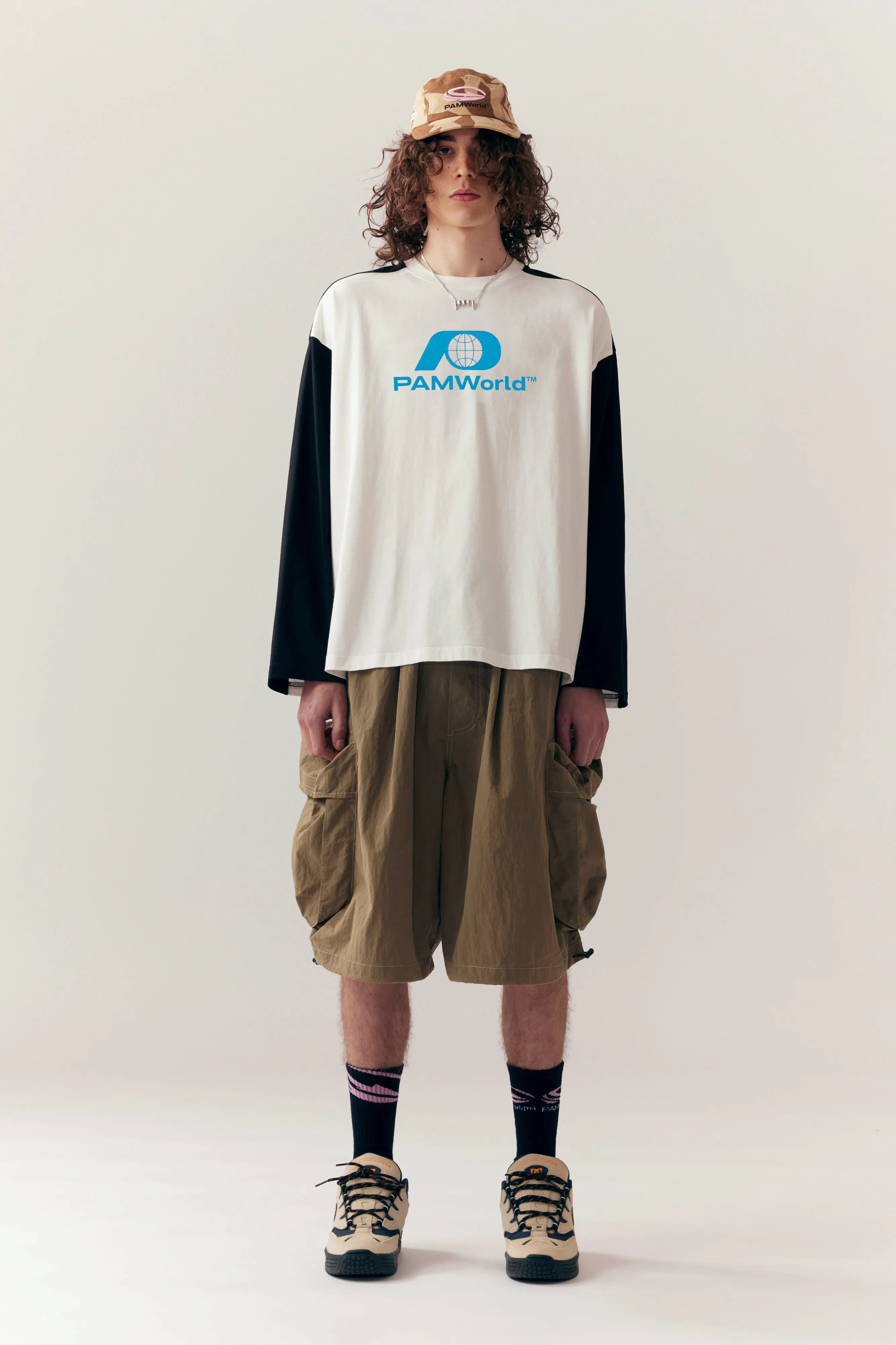 Bicolor oversized long sleeve tee