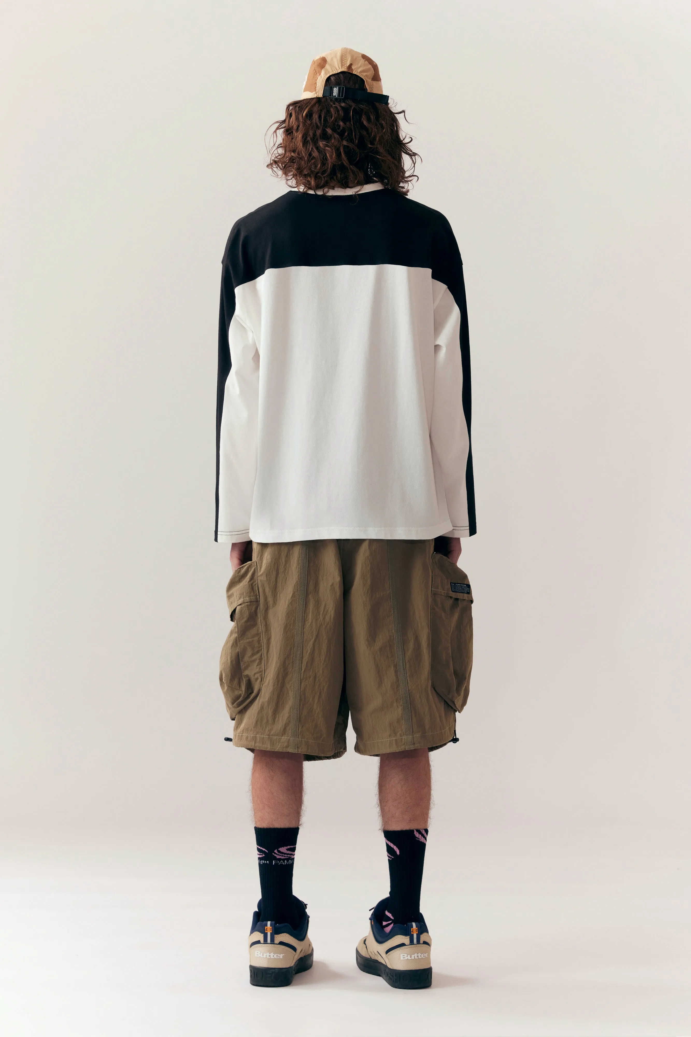 Bicolor oversized long sleeve tee