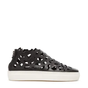 Black Round Matt Sneakers