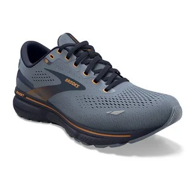 Brooks Ghost 15 shoe.