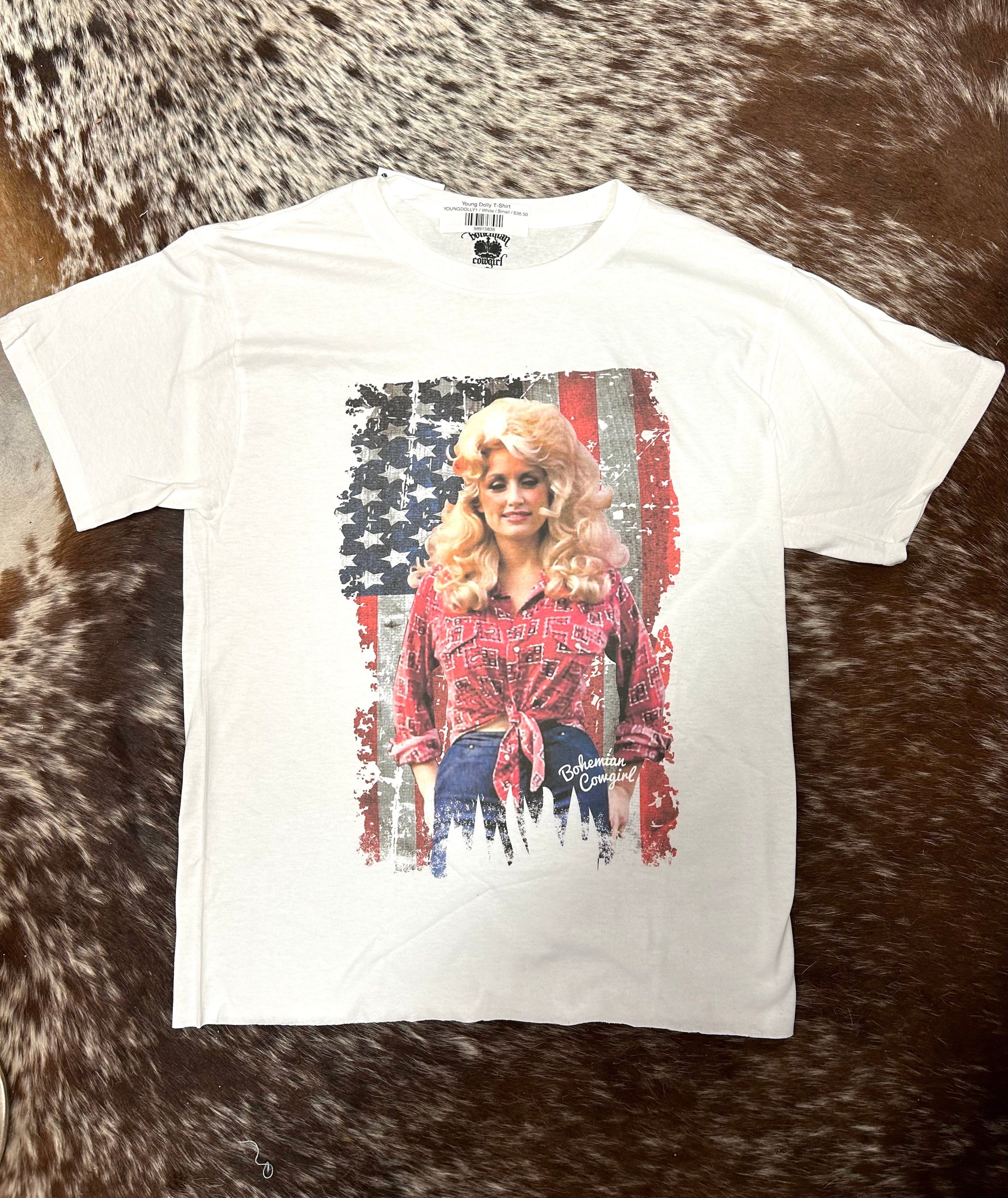 Dolly T-Shirt for Young Individuals