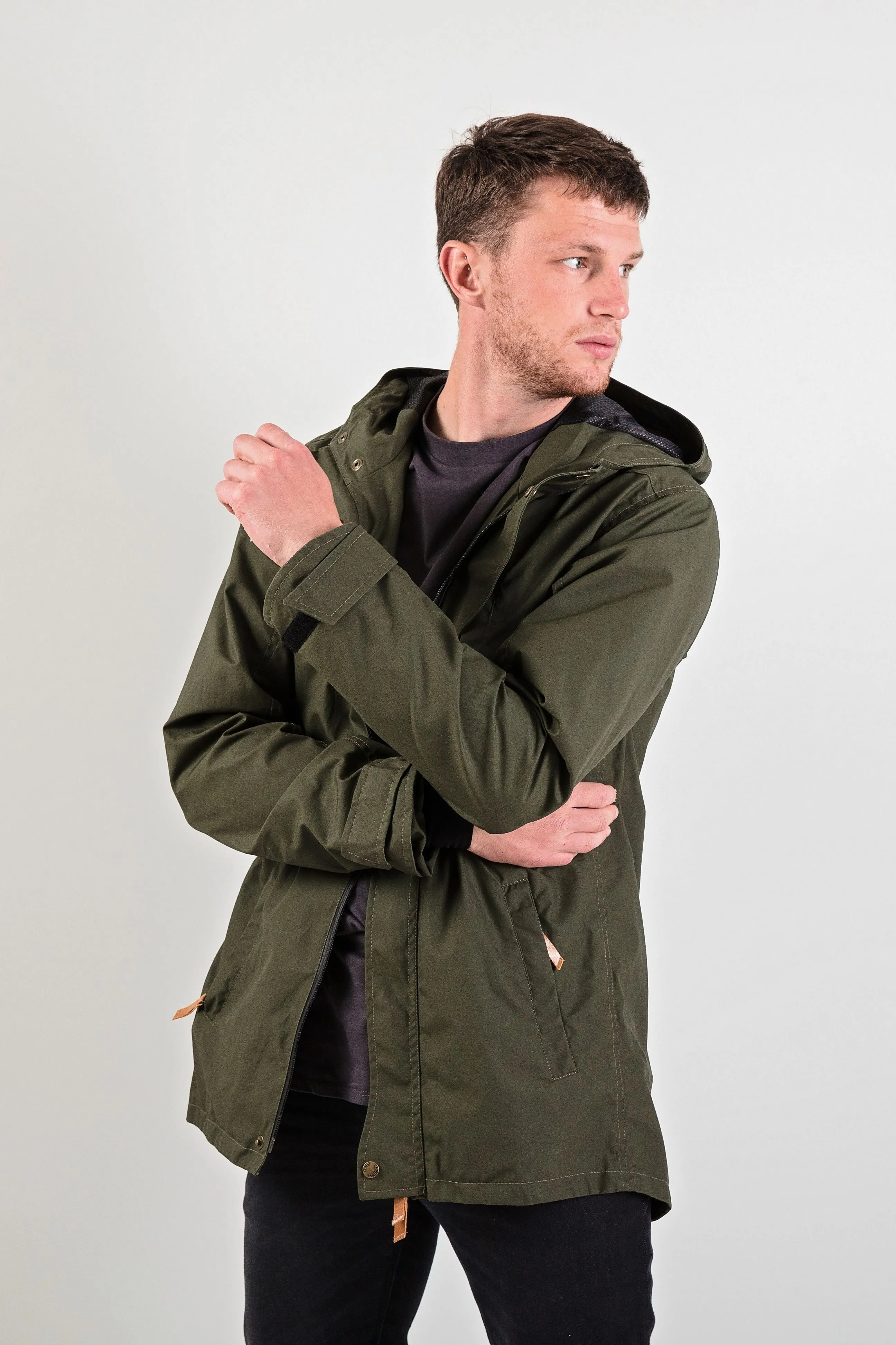 Men's Wax Jacket in Military Green