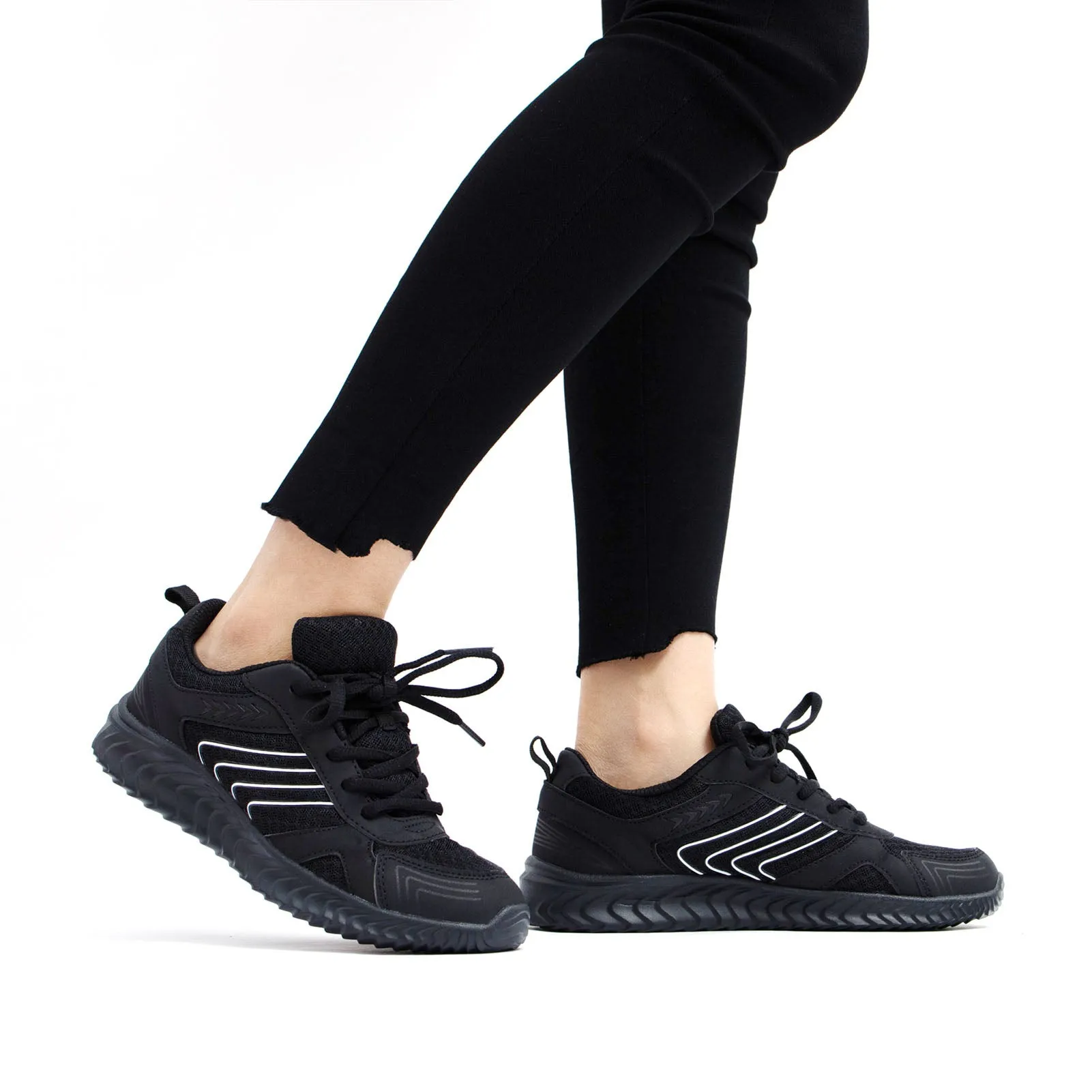 Outdoor Women's Mesh Sneakers