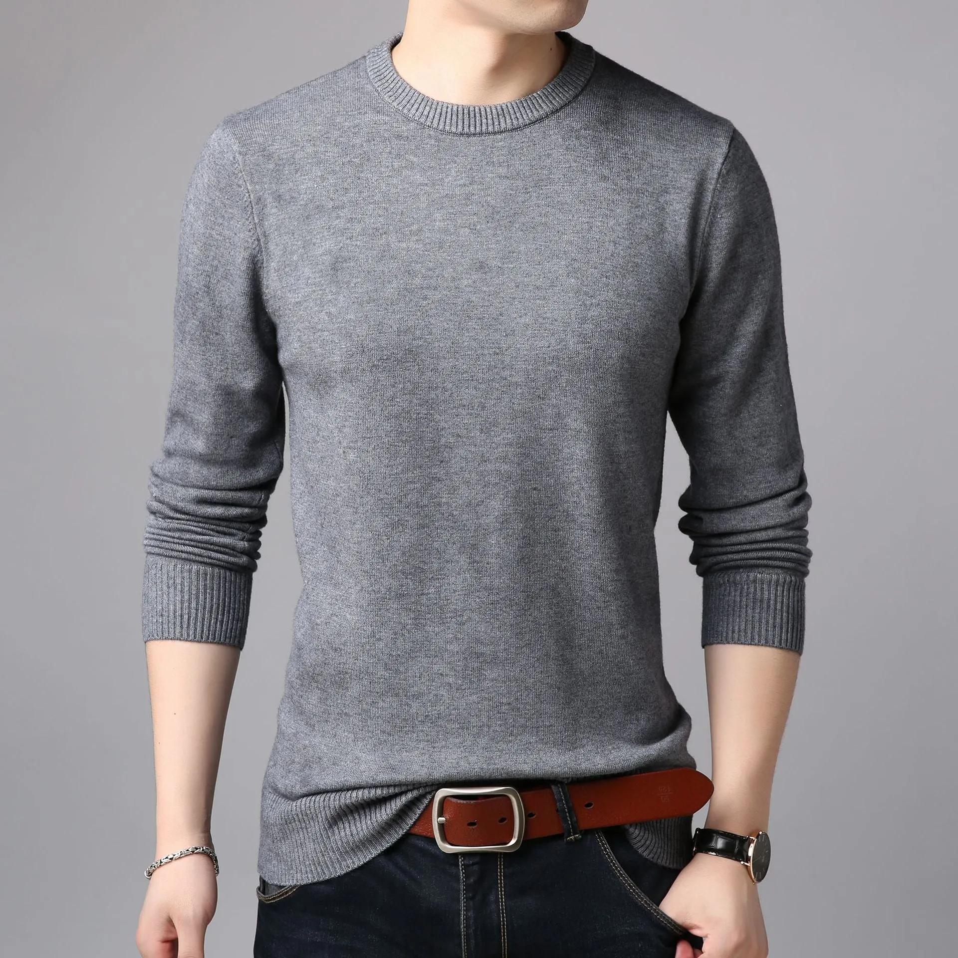 Round Neck Sweater Men