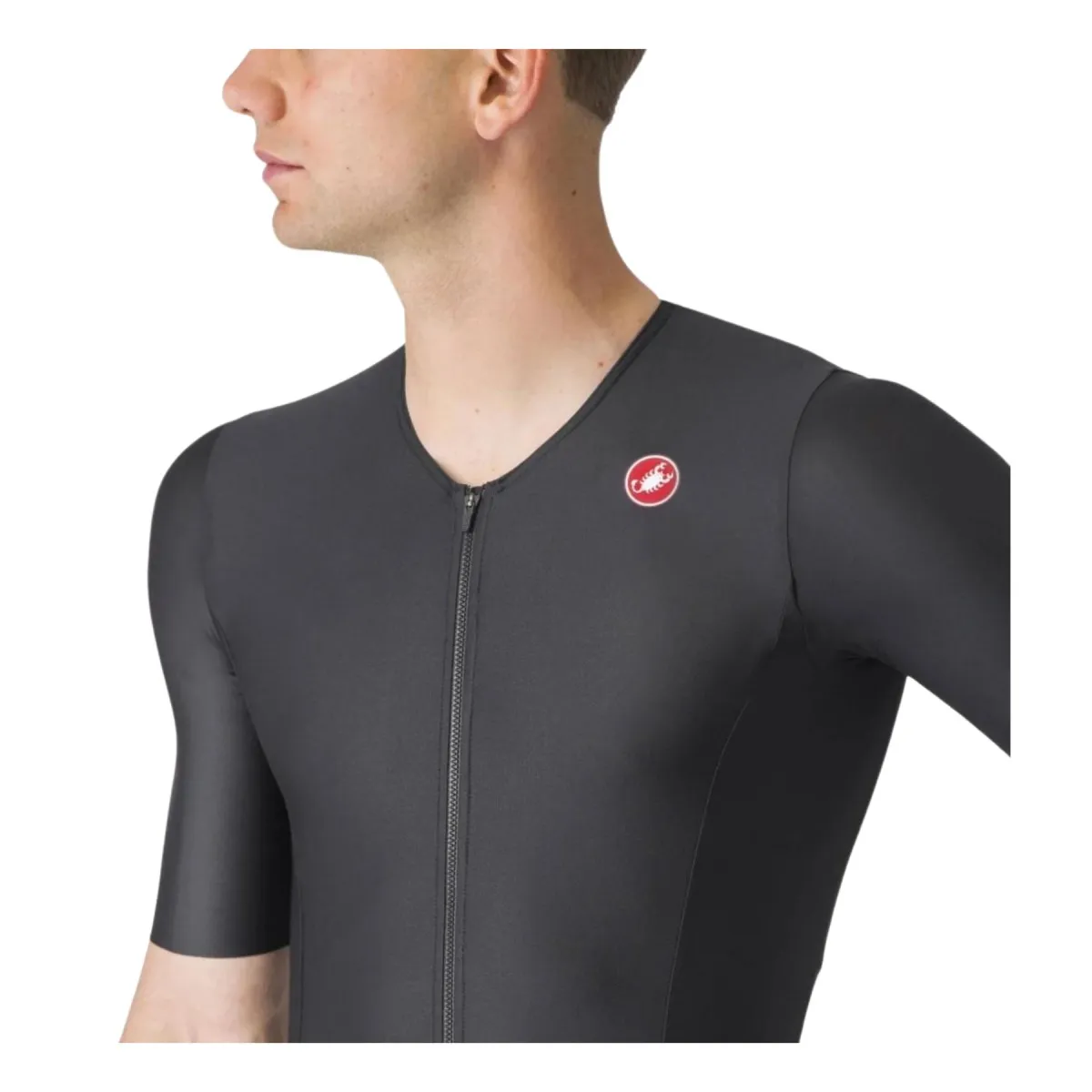 This Castelli Sanremo Ultra Speed Trisuit in Black is perfect for fast and efficient cycling and triathlon performance.