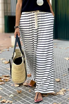 Vacation pants with stripes