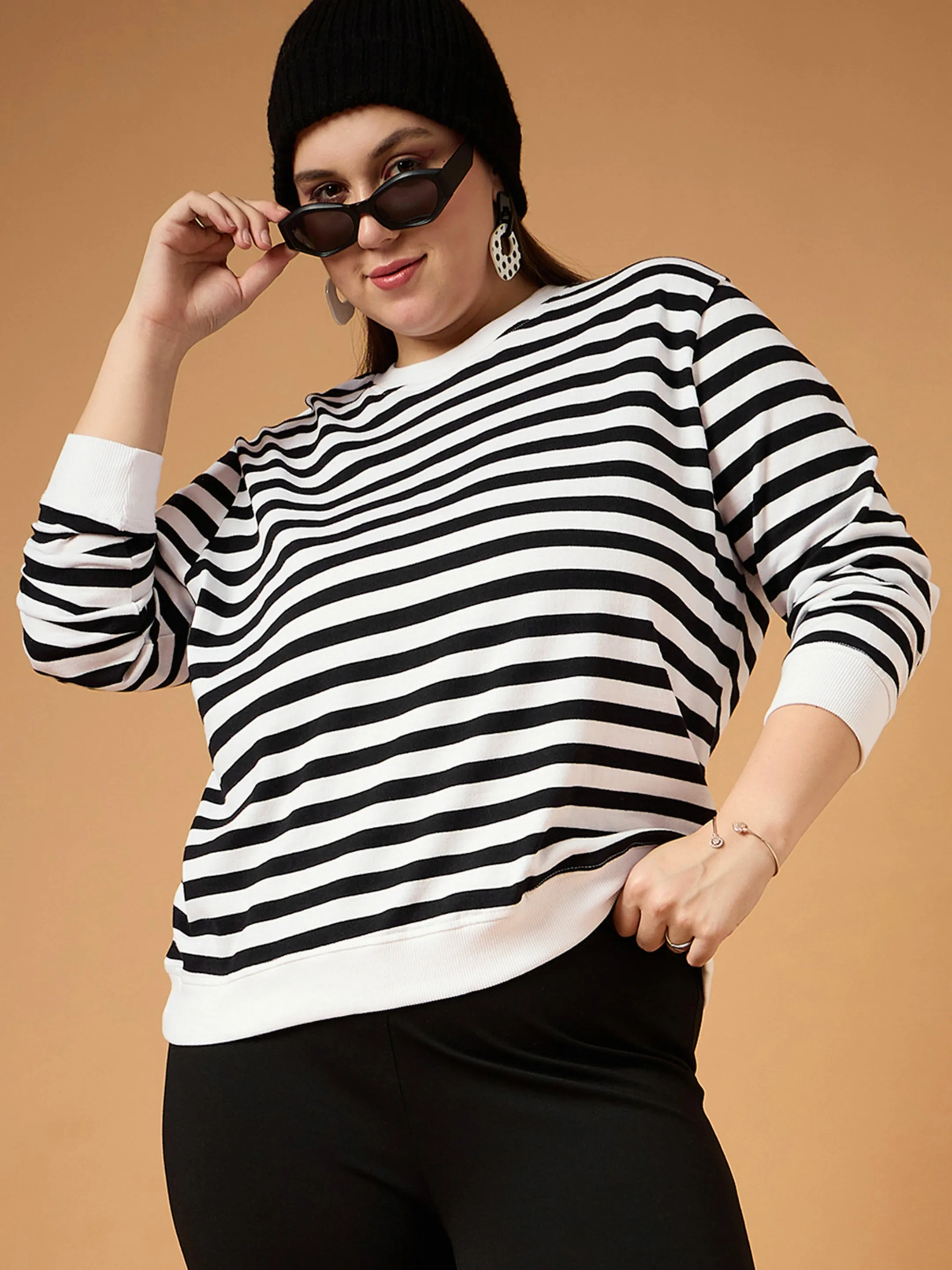 Women Black & White Striped Full Sleeves Sweater