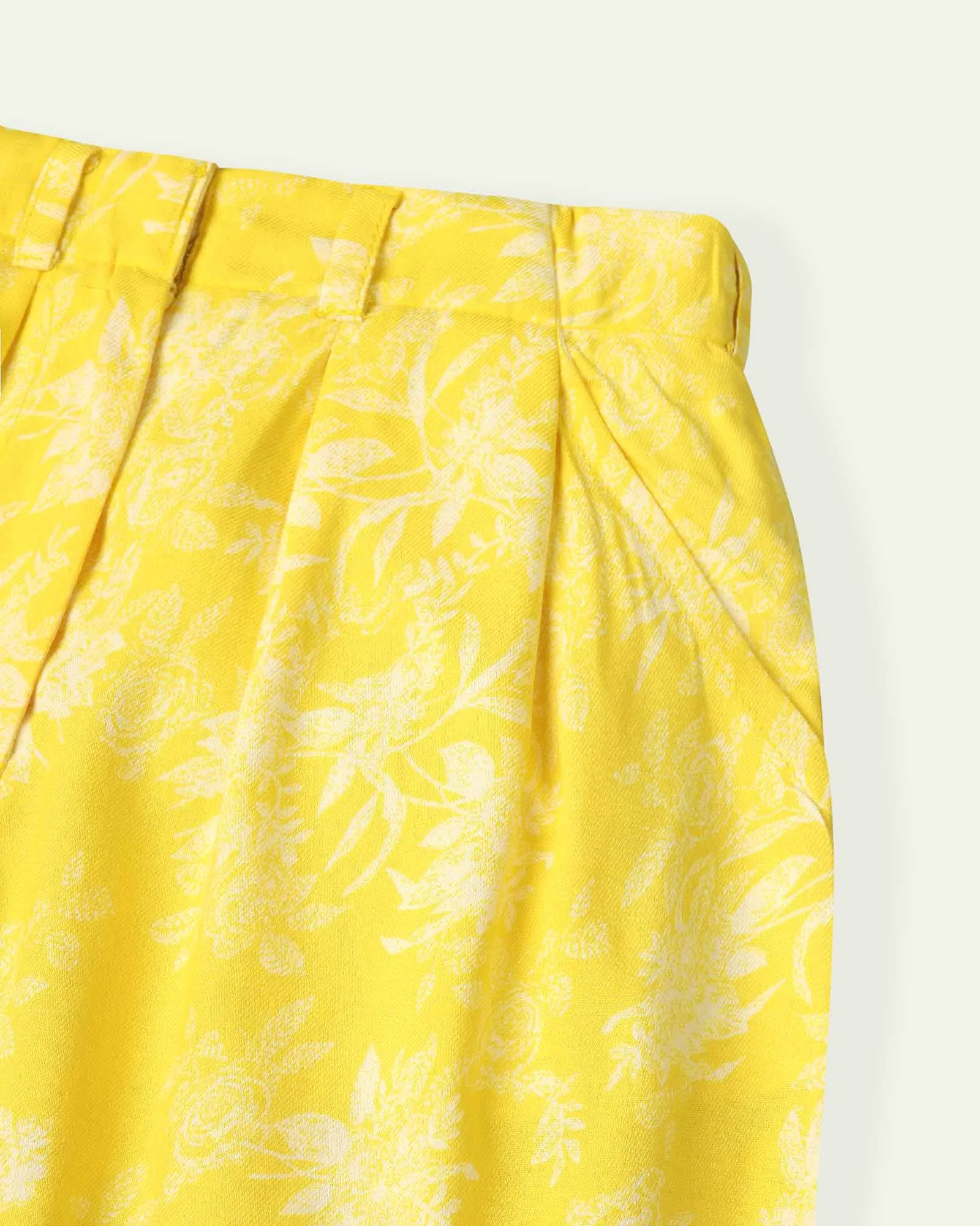 Yellow Pants - Online Shop - Buy Now